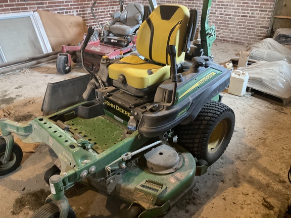 Photo of 2022 John Deere Z950R