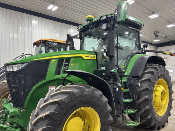 John Deere 7R 310