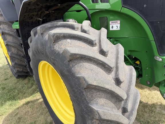 2022 John Deere 7R 310 - Photo12