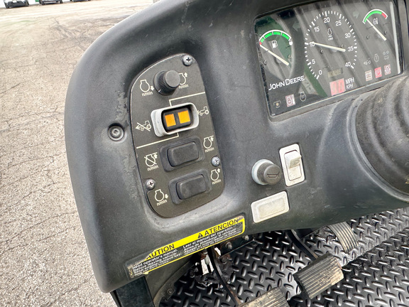 2015 John-Deere 2020A