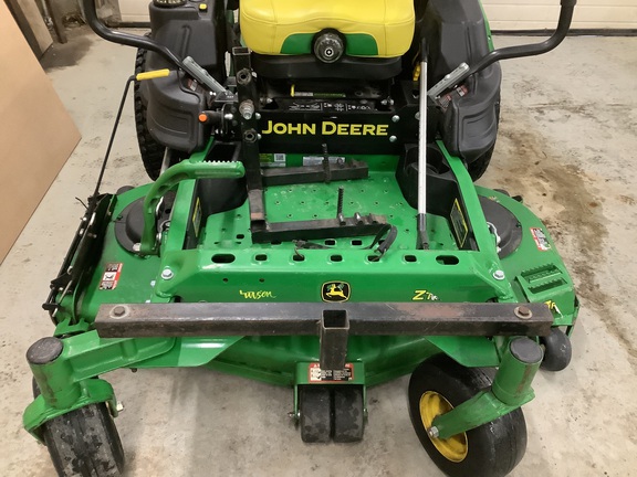 Photo of 2023 John Deere Z930M