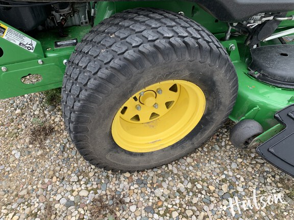 Photo of 2023 John Deere Z930M