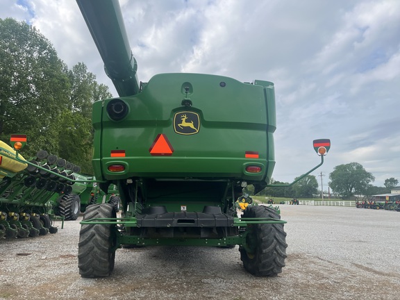 2023 John Deere S770