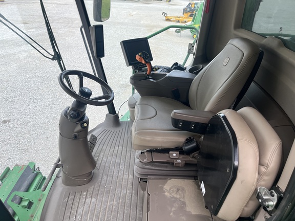 2023 John Deere S770