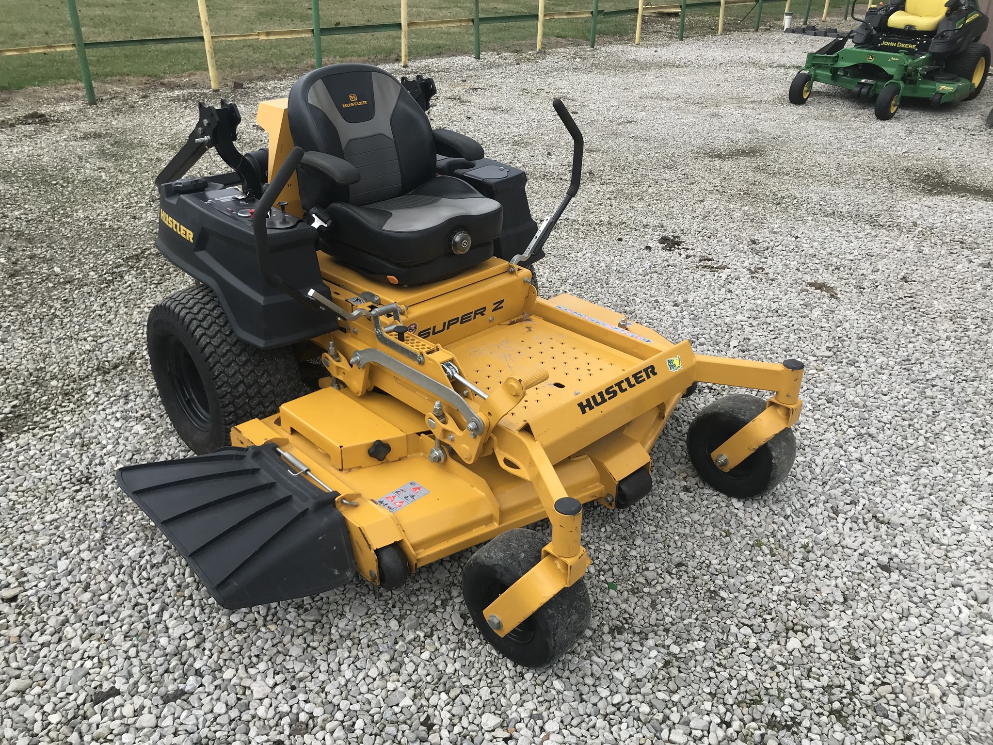 2021 Hustler Super Z FX1000 Image 1