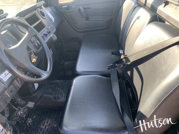 Photo of 2024 John Deere XUV 835M