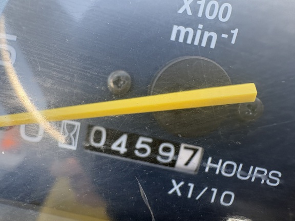 Photo of 2007 John Deere 2320