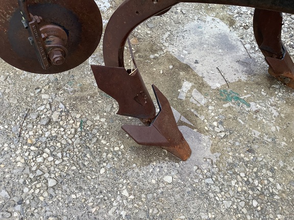 Photo of 2003 John Deere 2700