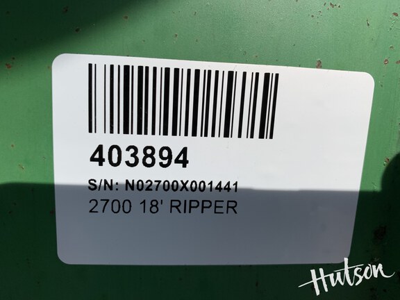 Photo of 2003 John Deere 2700
