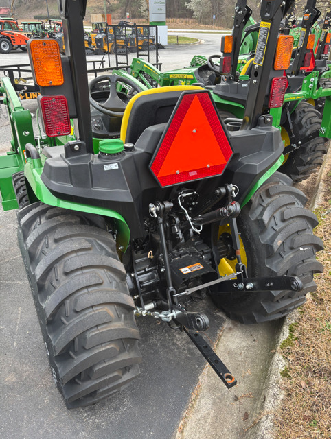 2025 John Deere 3025E Image 2