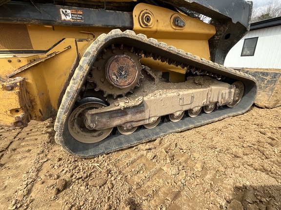 Photo of 2019 John Deere 333G