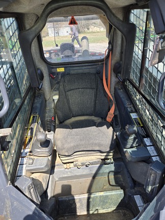 Photo of 2019 John Deere 333G