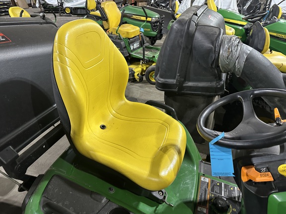2016 John Deere X584 - Photo6
