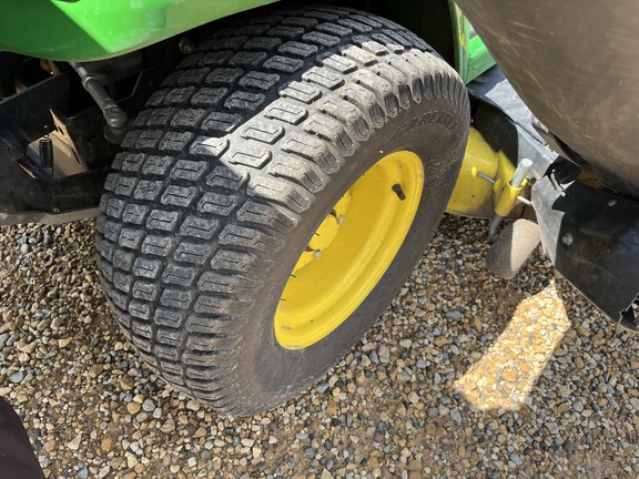 2016 John Deere X584 - Photo14