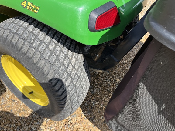 2016 John Deere X584 - Photo16