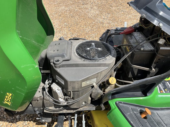 2016 John Deere X584 - Photo17