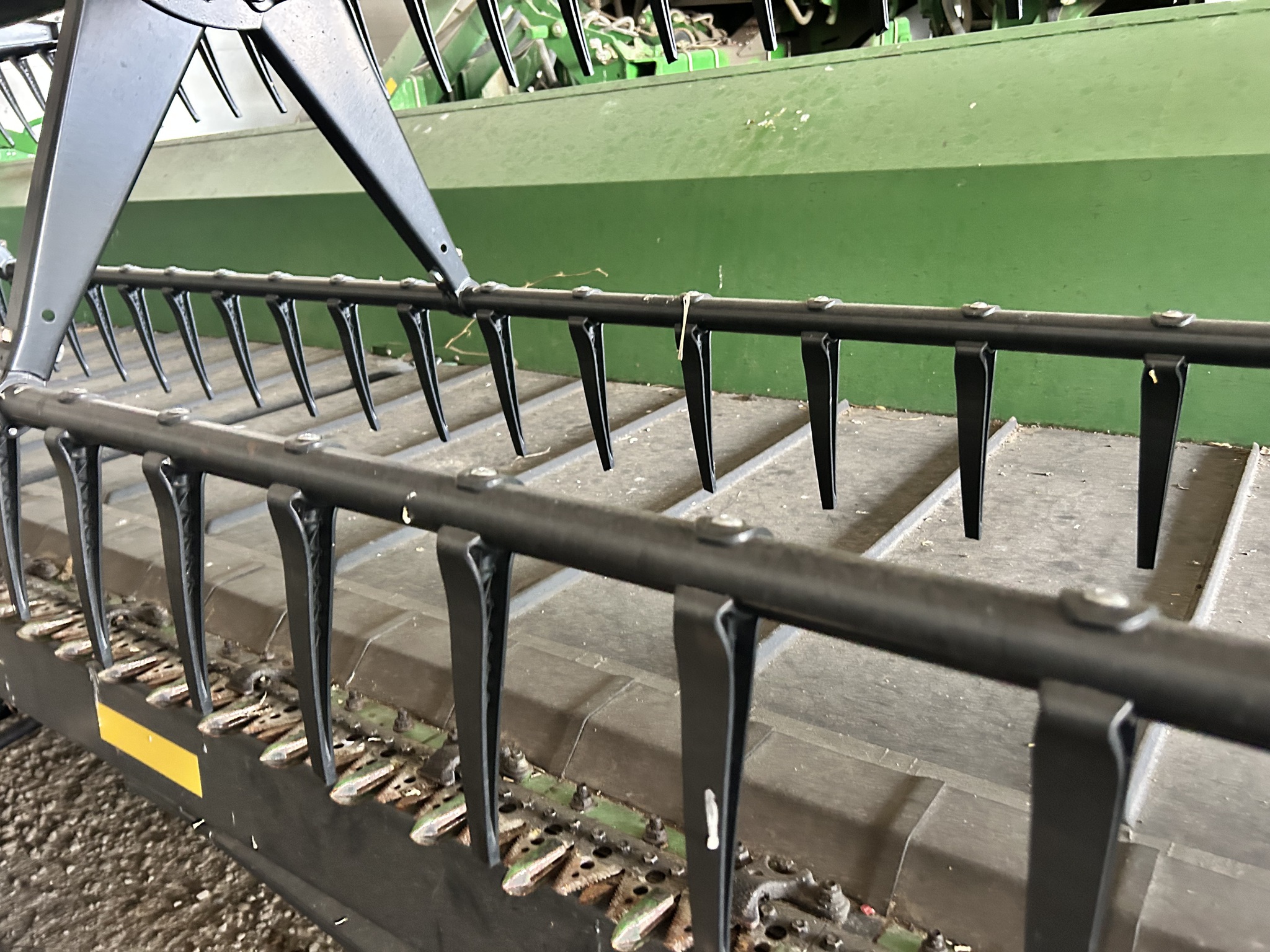 2016 John Deere 645FD Image 11