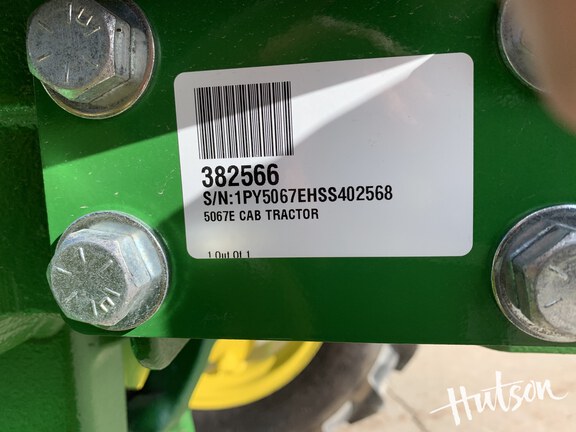 Photo of 2025 John Deere 5067E