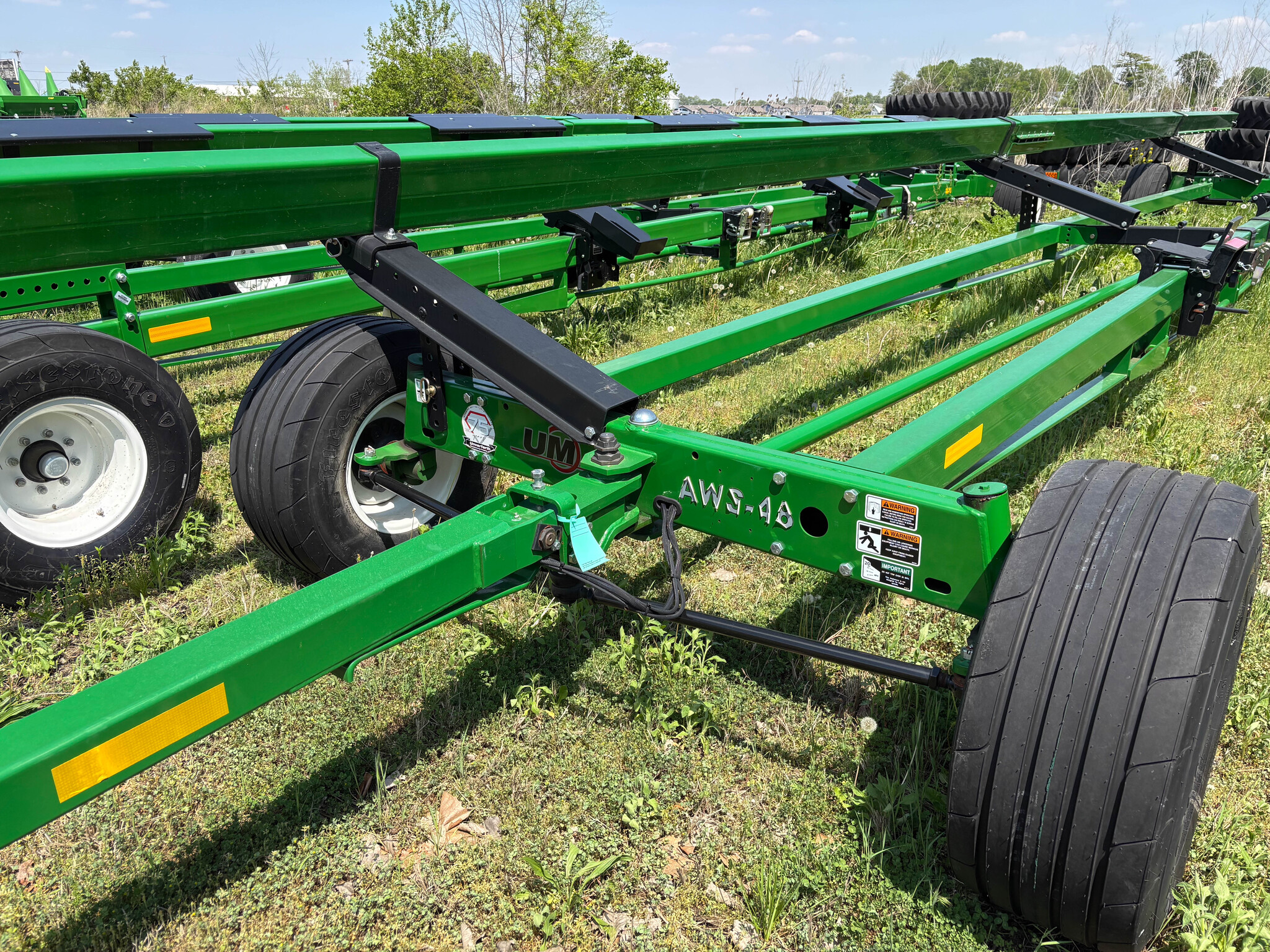 Used -- Unverferth AWS-48 Header carts at Koenig Equipment in Knightstown, IN - PhotoXL1