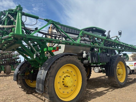 2021 John Deere R4045 (18th thumbnail)