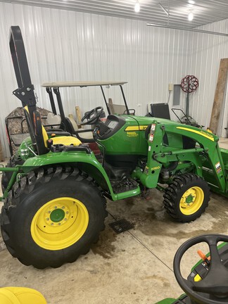 Photo of 2014 John Deere 3039R