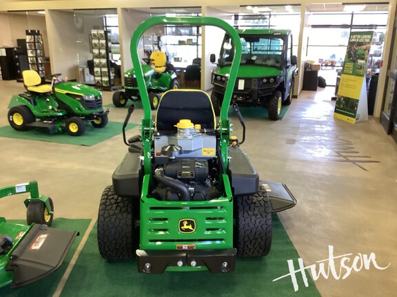 Photo of 2025 John Deere Z965R