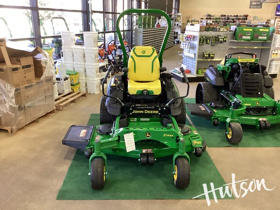 Photo of 2025 John Deere Z965R