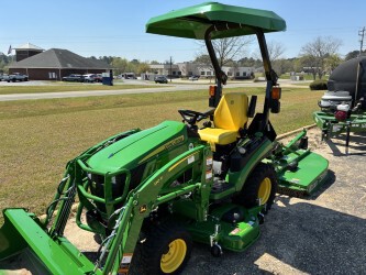 2025 John Deere 1025R Photo 1