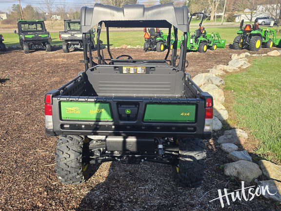 Photo of 2025 John Deere XUV 825M