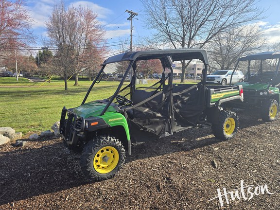 Photo of 2025 John Deere XUV 825M