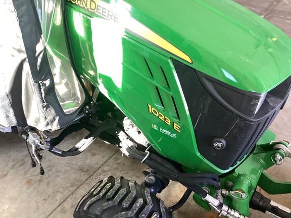 2022 John Deere 1023E - Photo17