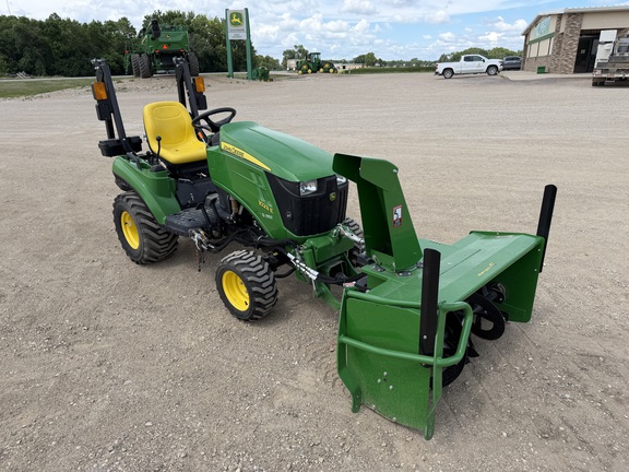  John Deere 1023E