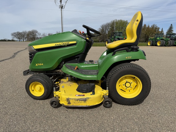 2017 John Deere X584 - Photo6