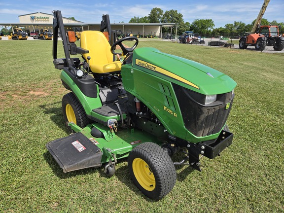 2015 John Deere 1025R