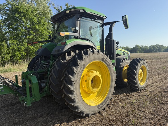 Photo of 2024 John Deere 8R 410
