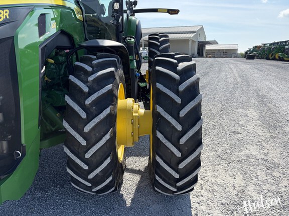 Photo of 2024 John Deere 8R 410