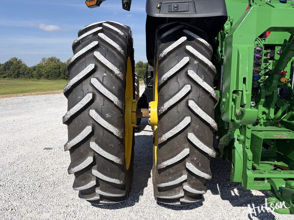 Photo of 2024 John Deere 8R 410