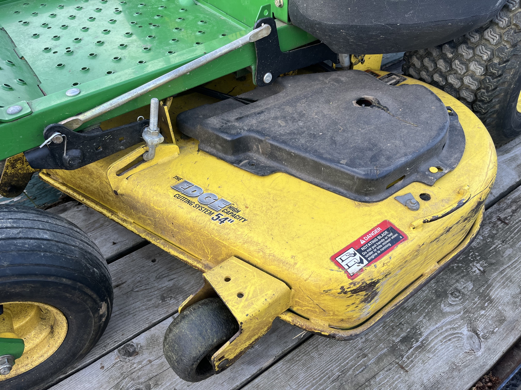 2012 John Deere Z655 Image 2