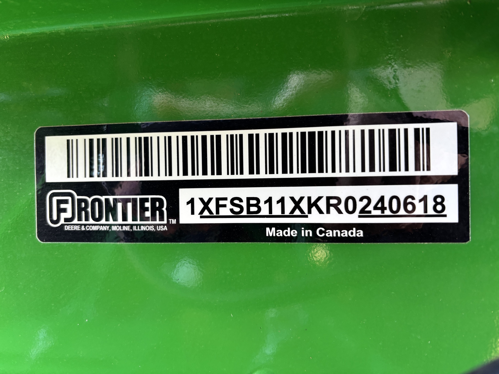 2024 John Deere 3046R Image 11