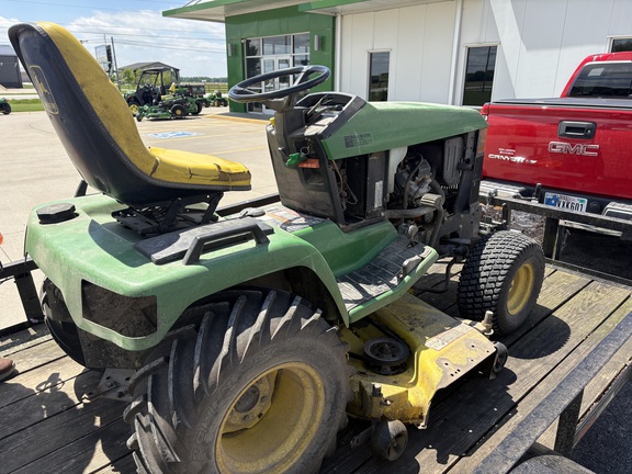 Photo of 1995 John Deere 445