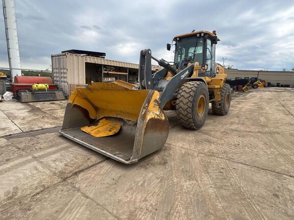2022 John Deere 624 P