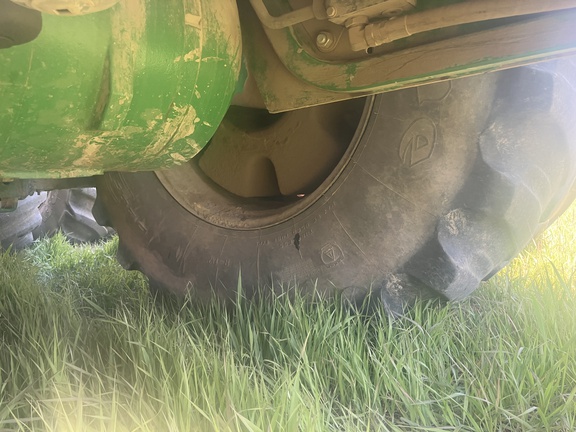 Photo of 2013 John Deere 9560R