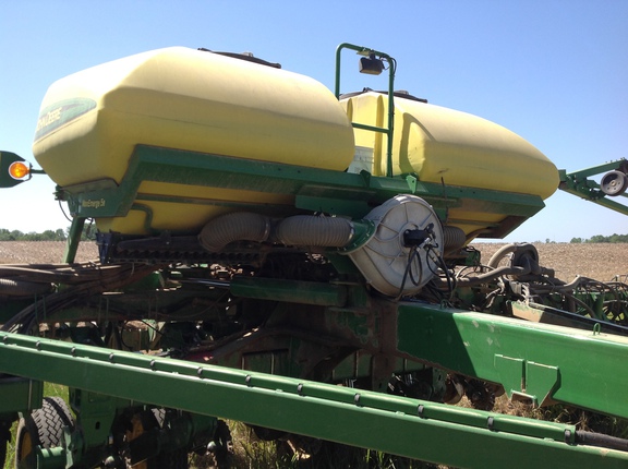 Photo of 2018 John Deere 1795
