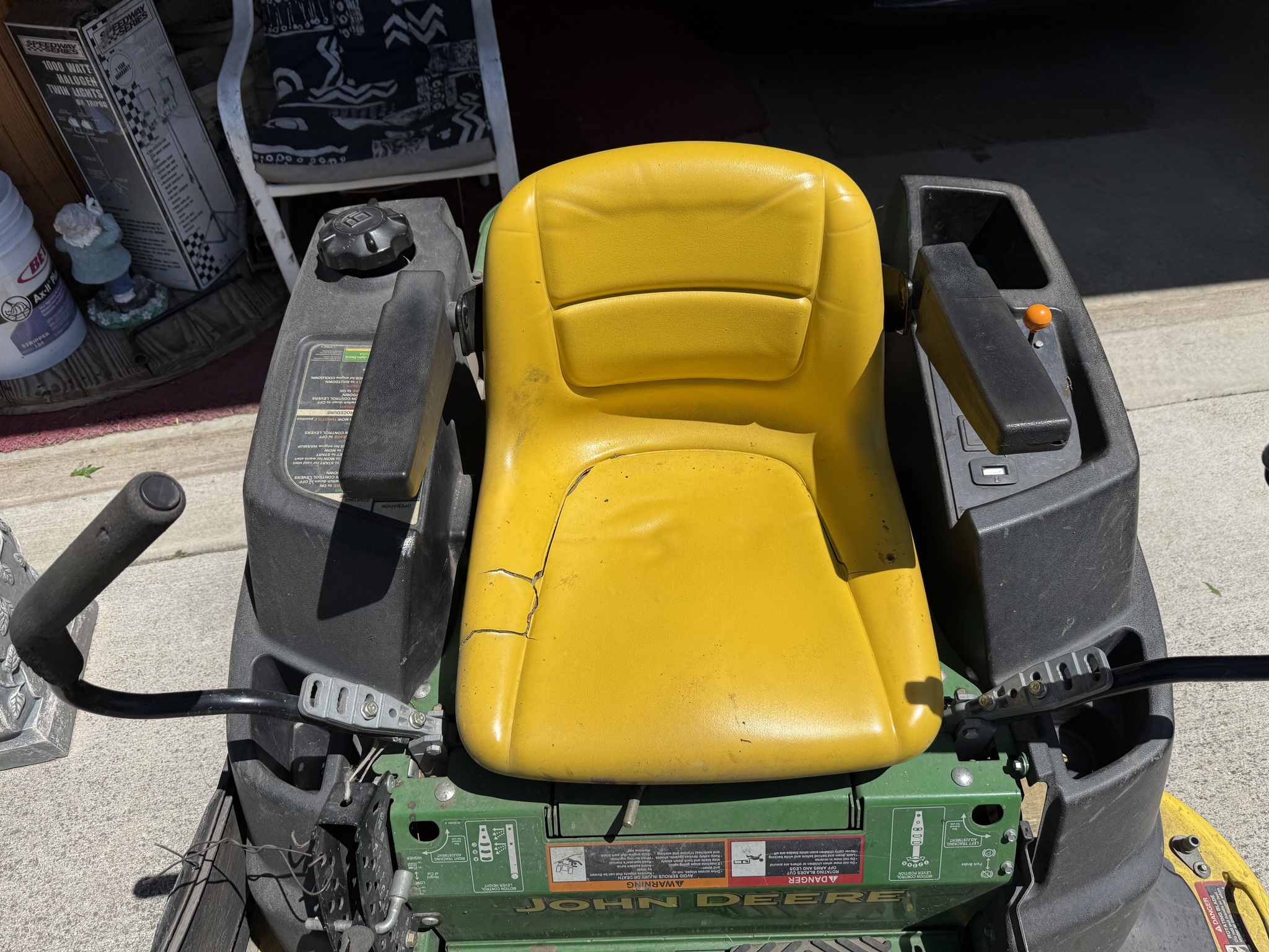 2012 John Deere Z425 Image 4