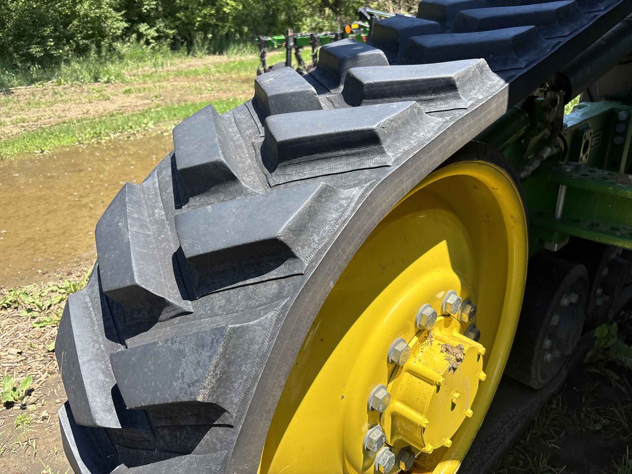Used 2023 John Deere 8RT 370 Track Tractors at Koenig Equipment in Urbana, OH - PhotoXL13