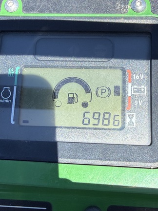 2024 John-Deere Q850R
