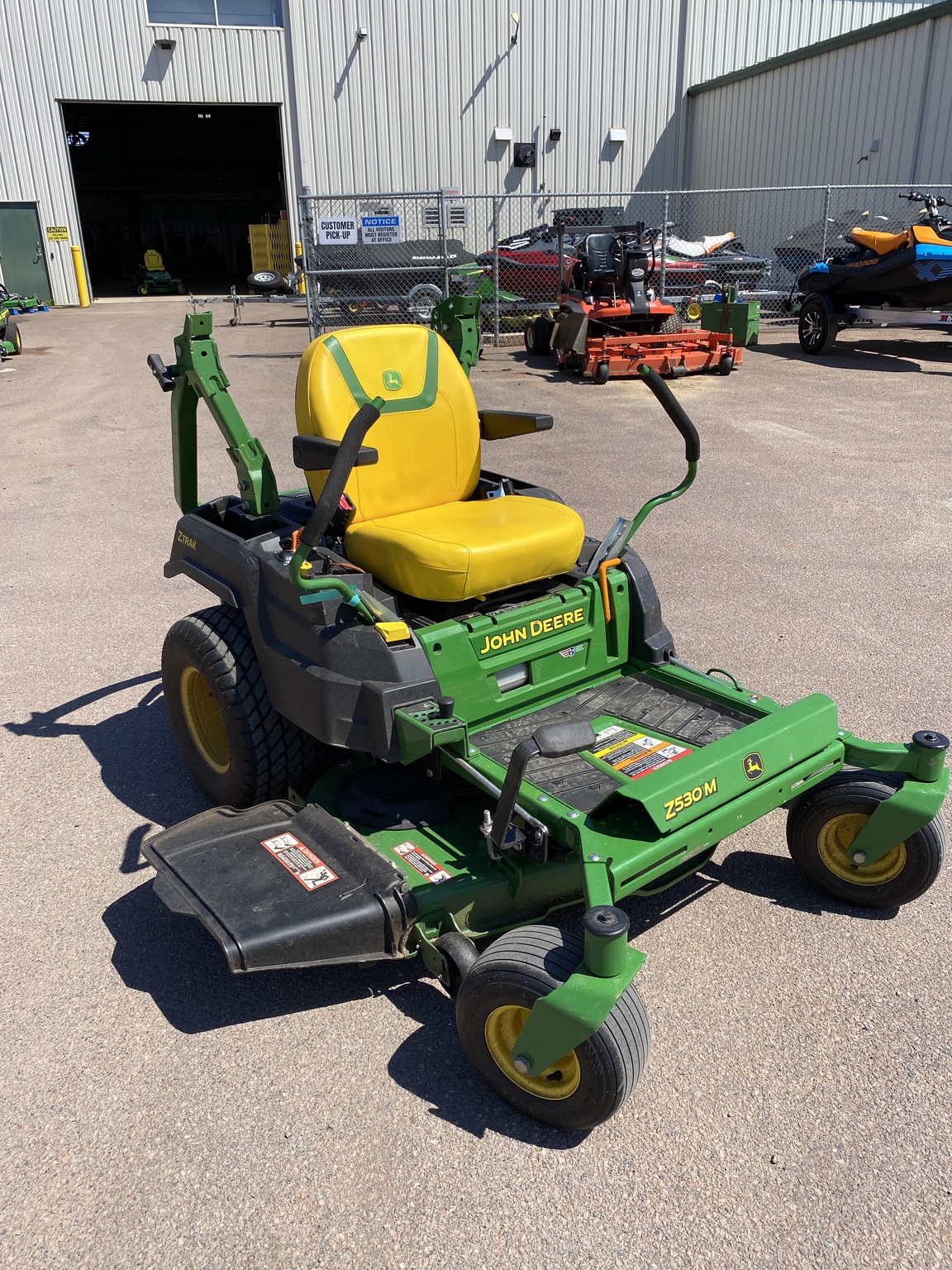 2023 John Deere Z530M Image 3