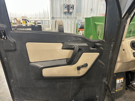 2019 John Deere XUV 835R (7th thumbnail)