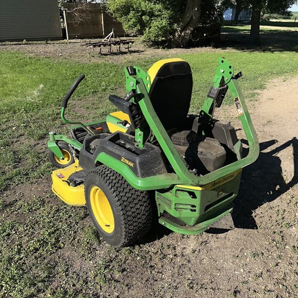 2022 John Deere Z545R - Photo2