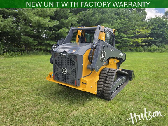 Photo of 2025 John Deere 331 P